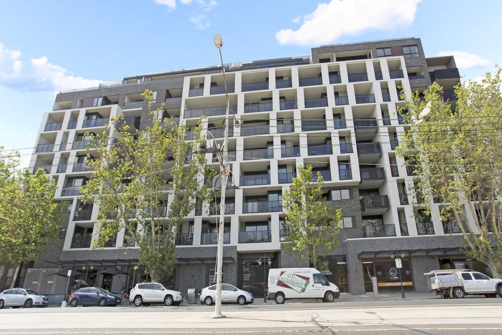 Apartament ☆ Heart Of St Kilda ☆ Infinity Pool+Parking+Wifi Melbourne Zewnętrze zdjęcie