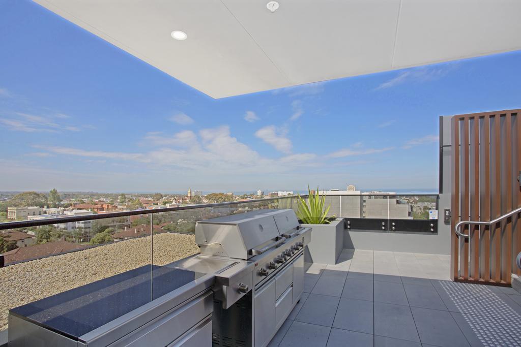 Apartament ☆ Heart Of St Kilda ☆ Infinity Pool+Parking+Wifi Melbourne Zewnętrze zdjęcie